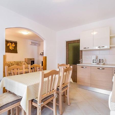 Apartment Fiorina Medulin Luaran gambar